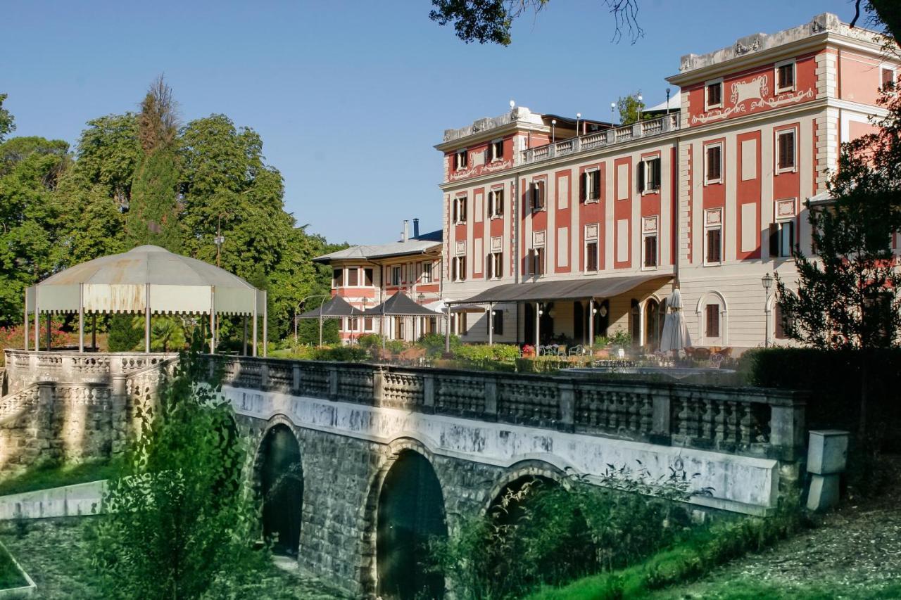 Park Hotel Villa Potenziani รีเอติ ภายนอก รูปภาพ