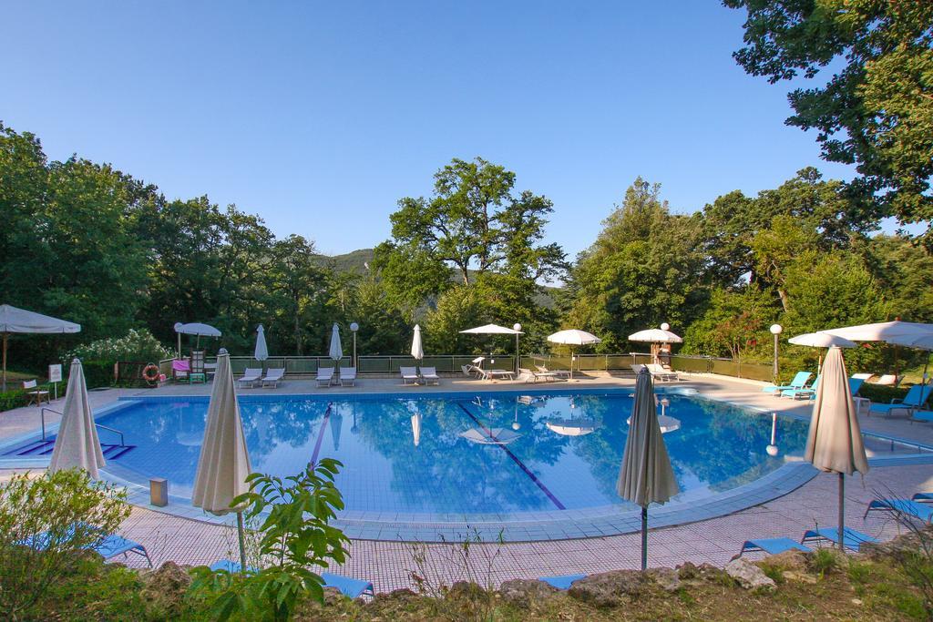 Park Hotel Villa Potenziani รีเอติ ภายนอก รูปภาพ